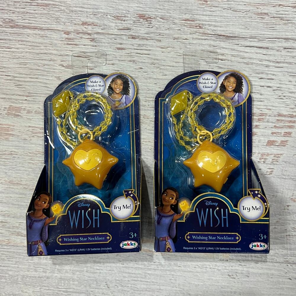 Jakks Pacific Disney Wish light-up star necklace NEW